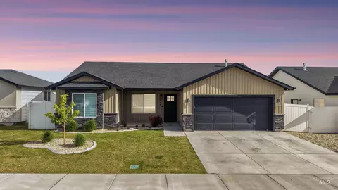 469 Jesse Ave, Twin Falls, ID 83301