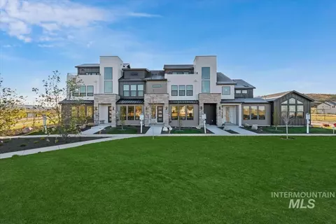 6397 N Birch Run Ln, Eagle, ID 83616