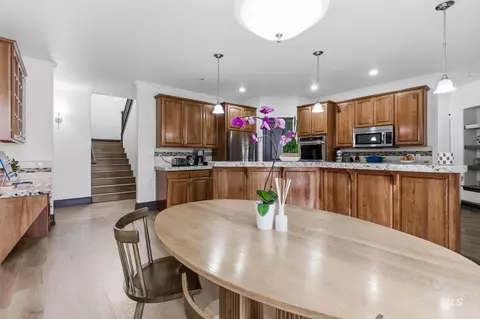 Dining - 2958 W Champagne Ct, Eagle, ID 83616 photo 2 of 3