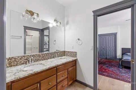 Bath - 2958 W Champagne Ct, Eagle, ID 83616 photo 1 of 5