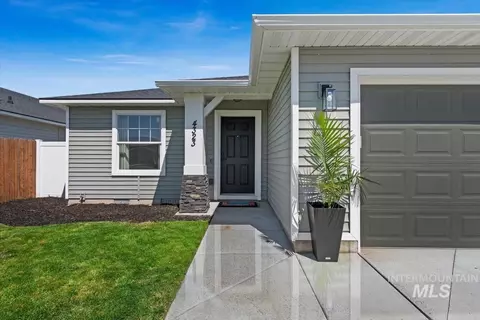 4323 Bainbridge St, Caldwell, ID 83607