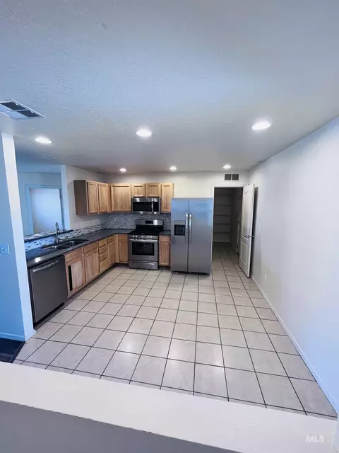 Kitchen - 13814 Judson St, Caldwell, ID 83607 photo 1 of 2