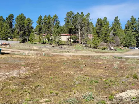 405 Antonette Cir, Cascade, ID 83611