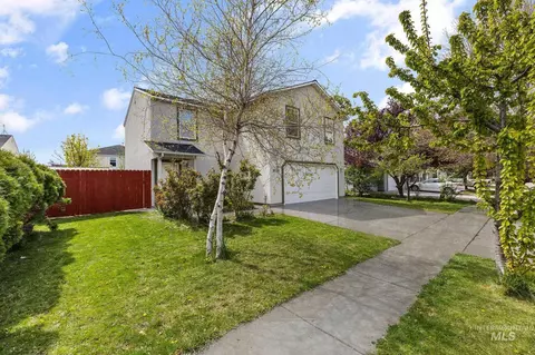 9701 W Littlewood Dr, Boise, ID 83709