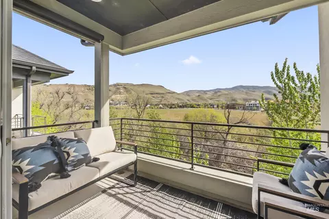3338 Exacta Ln, Boise, ID 83716