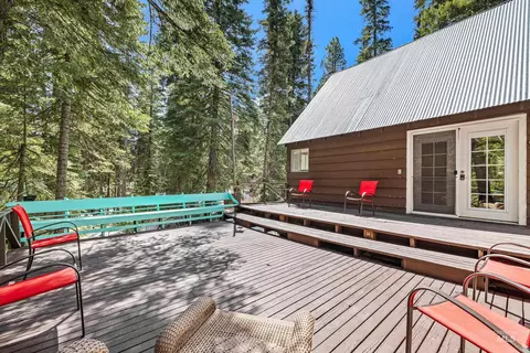 Exterior - 995 Cedar Crest Dr, Mccall, ID 83638 photo 2 of 3