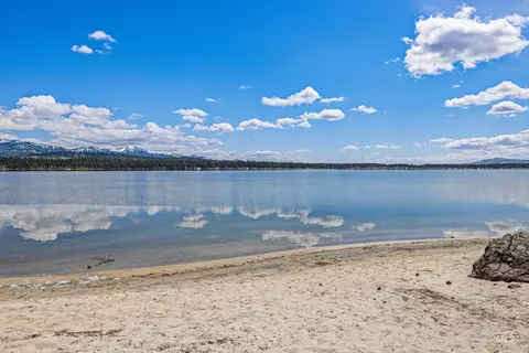 View/Area - 995 Cedar Crest Dr, Mccall, ID 83638 photo 2 of 4