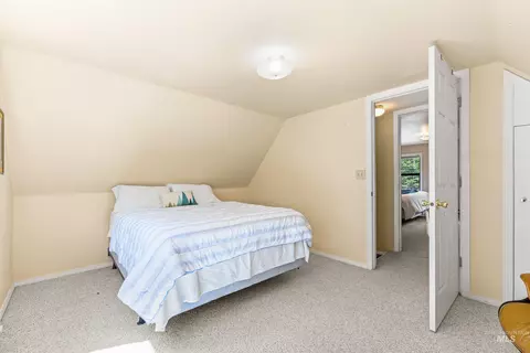 Bedroom - 995 Cedar Crest Dr, Mccall, ID 83638 photo 4 of 4