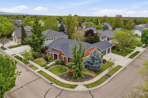 1303 W Bacall St, Meridian, ID 83646