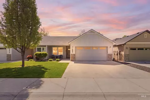 2667 E Apricot Dr, Meridian, ID 83646