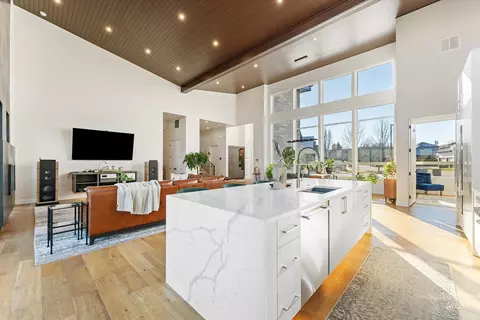 Kitchen - 1180 E Opus St, Boise, ID 83716 photo 5 of 7