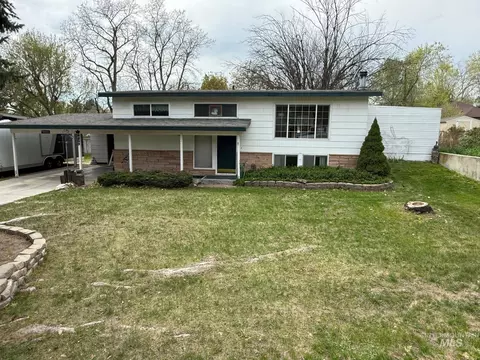 4809 N Collister Dr, Boise, ID 83703