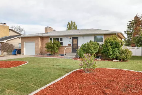 1969 9th Ave E, Twin Falls, ID 83301