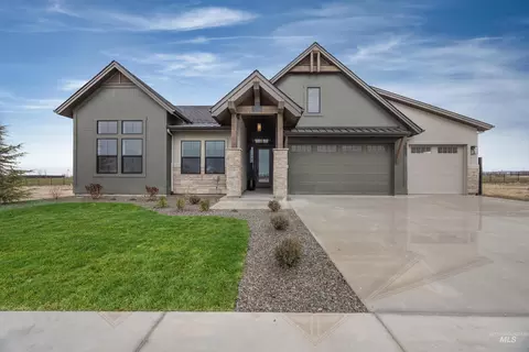 5523 W Haughburn Dr, Eagle, ID 83616