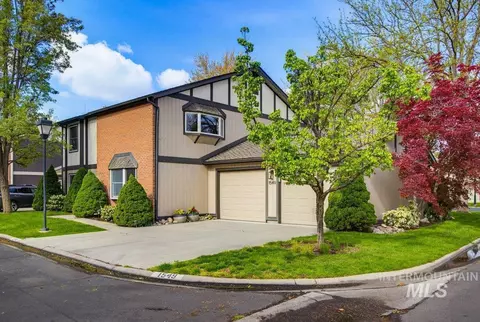 1549 E Lenz Ln, Boise, ID 83712
