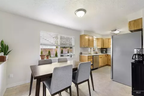 Dining - 1708 Bitterroot, Twin Falls, ID 83301 photo 1 of 1