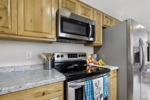 Kitchen - 1708 Bitterroot, Twin Falls, ID 83301 photo 2 of 4