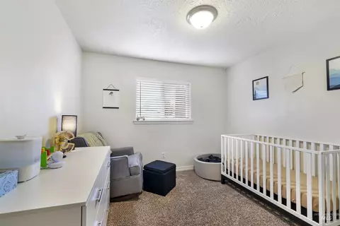 Bedroom - 1708 Bitterroot, Twin Falls, ID 83301 photo 4 of 4