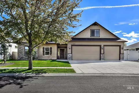 2657 E Basalt Ct, Nampa, ID 83686