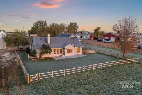 Exterior - 12840 Quail Run Ln, Caldwell, ID 83607 photo 3 of 4