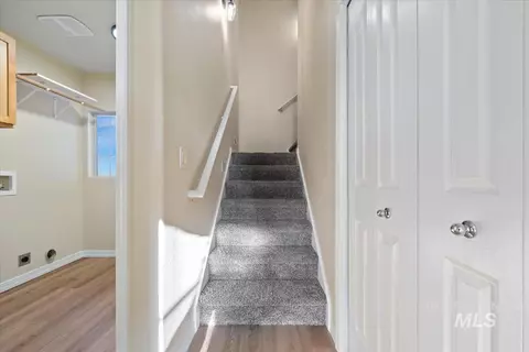 Entry Way - 12840 Quail Run Ln, Caldwell, ID 83607 photo 1 of 2