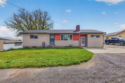 1301 Boston St, Clarkston, WA 99403