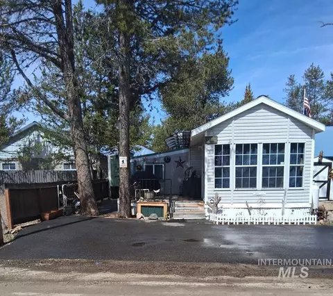 12 D St, Cascade, ID 83611 photo 2