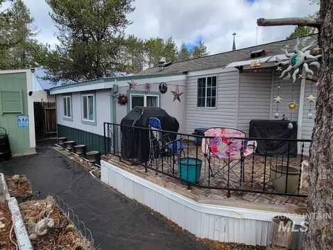 12 D St, Cascade, ID 83611 photo 3