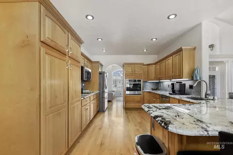 Kitchen - 2506 E 3707 N, Twin Falls, ID 83301 photo 2 of 5