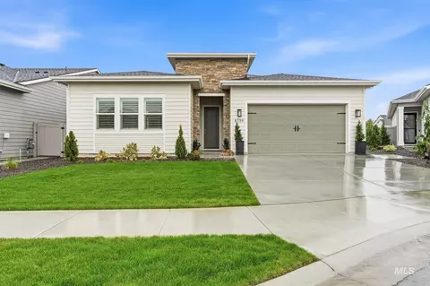 8739 W Pickett Creek St, Star, ID 83669