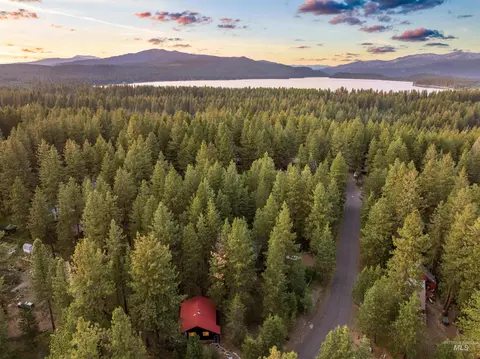 285 Rio Vista Blvd, Mccall, ID 83638