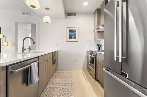Kitchen - 4184 E Haystack St #206, Boise, ID 83716 photo 2 of 4