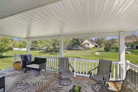 Exterior - 1558 Brookside Loop, Twin Falls, ID 83301 photo 6 of 6
