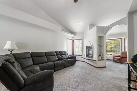 Living - 1558 Brookside Loop, Twin Falls, ID 83301 photo 1 of 3