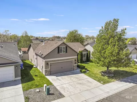 446 Noble St, Twin Falls, ID 83301