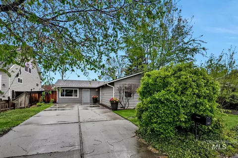 3554 W Hansen Ave, Boise, ID 83703