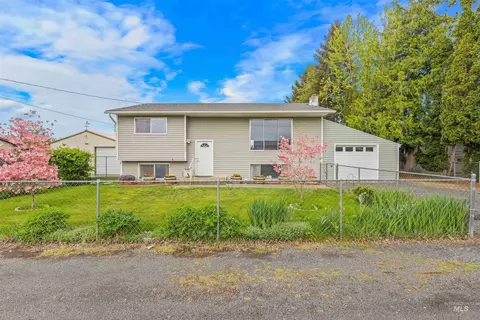 1409 Hemlock Ave, Lewiston, ID 83501