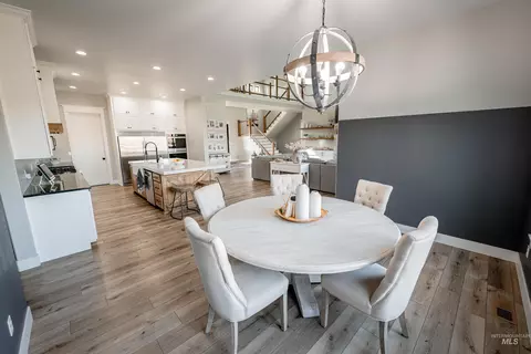 Dining - 1506 E 4448 N, Buhl, ID 83316 photo 1 of 3