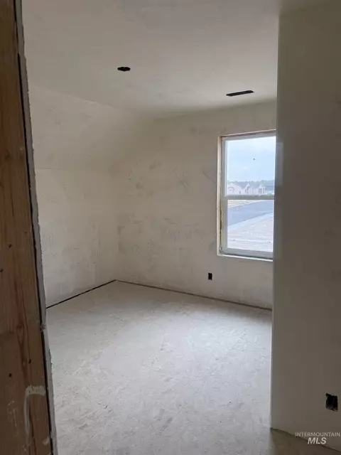 Bedroom - 933 E Coventry Ln, Burley, ID 83318 photo 1 of 1