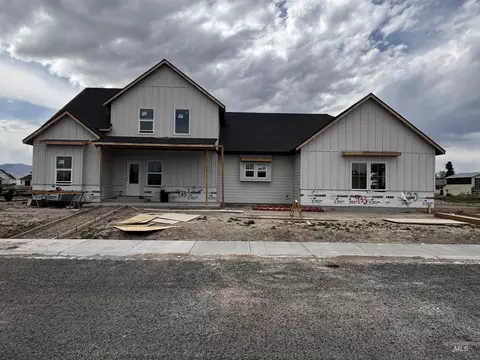933 E Coventry Ln, Burley, ID 83318