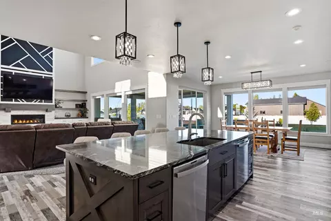 Kitchen - 3872 N 3560 E, Kimberly, ID 83341 photo 5 of 8
