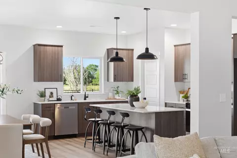 Kitchen - 7447 W Trumbull Ct, Eagle, ID 83616 photo 6 of 8