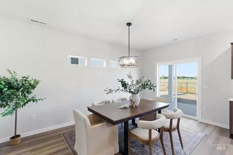 Dining - 7447 W Trumbull Ct, Eagle, ID 83616 photo 2 of 3