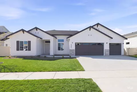8381 E Cool River Lp, Nampa, ID 83687