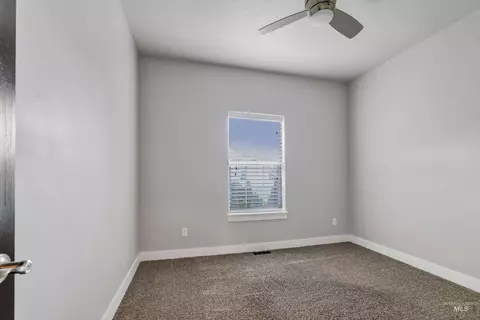 Bedroom - 1082 White Birch Ave, Twin Falls, ID 83301 photo 4 of 4