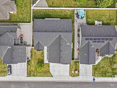 View/Area - 1082 White Birch Ave, Twin Falls, ID 83301 photo 5 of 9