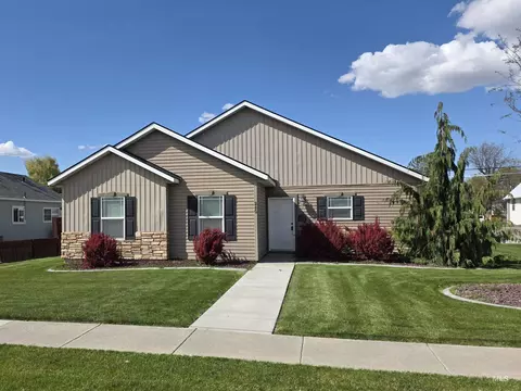 240 E Center St, Kimberly, ID 83341