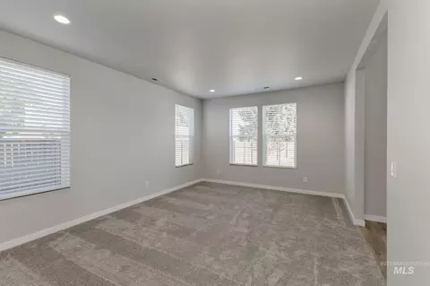 Living - 8357 E Cool River Lp, Nampa, ID 83687 photo 4 of 5