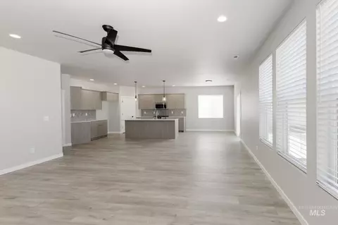 Living - 8357 E Cool River Lp, Nampa, ID 83687 photo 2 of 5