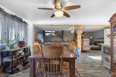 Dining - 636 Main St N, Hansen, ID 83334 photo 3 of 4